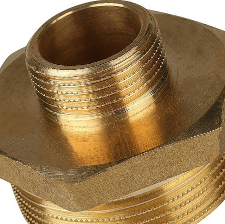 Ниппель переходной резьбовой латунный STOUT без покрытия 11/2"x3/4" Н