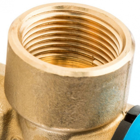 Клапан предохранительный для систем водоснабжения STOUT 1/2" (6 бар)